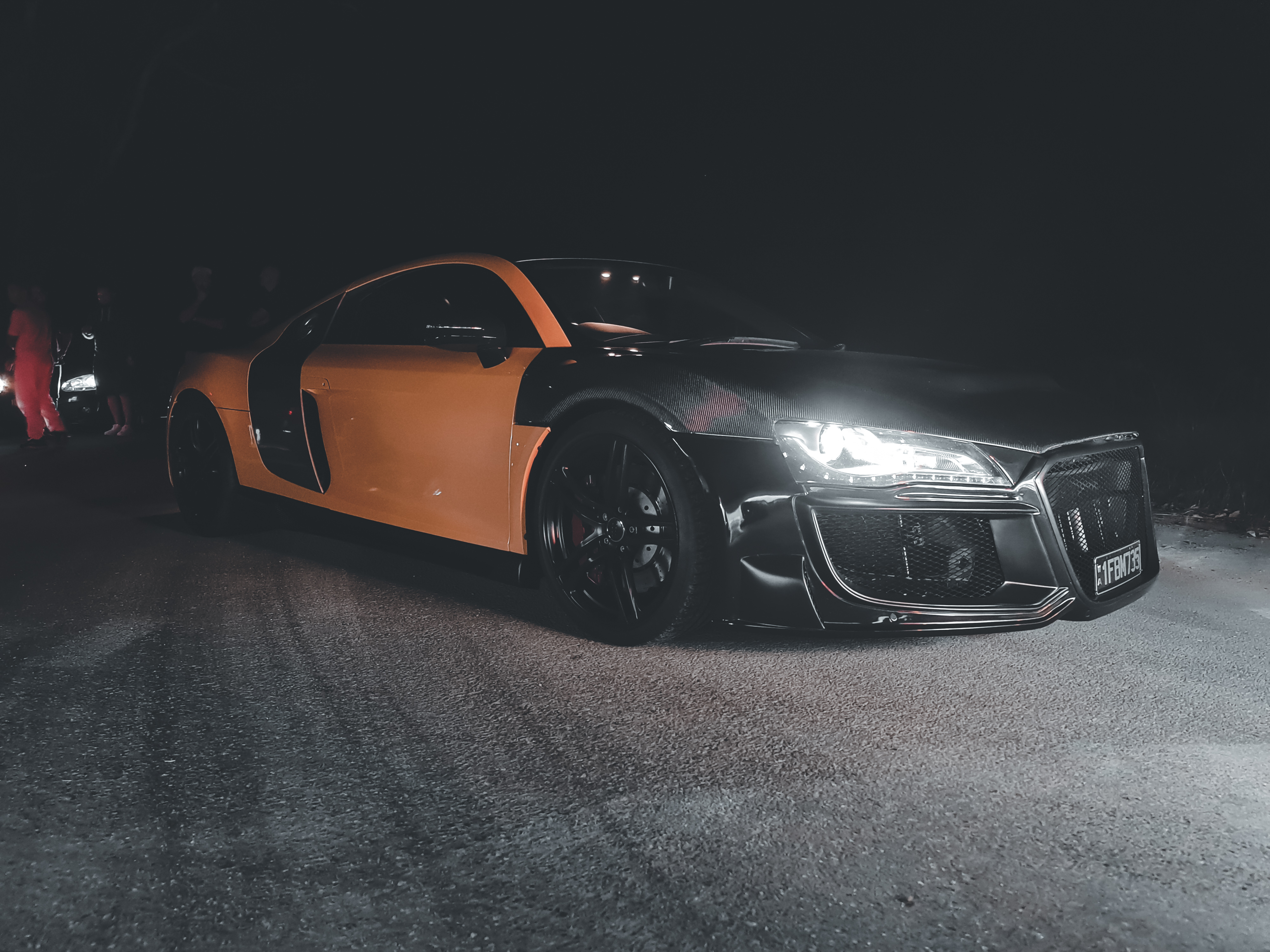 Orange and black Audi R8 — Wrapsody two-tone wrap